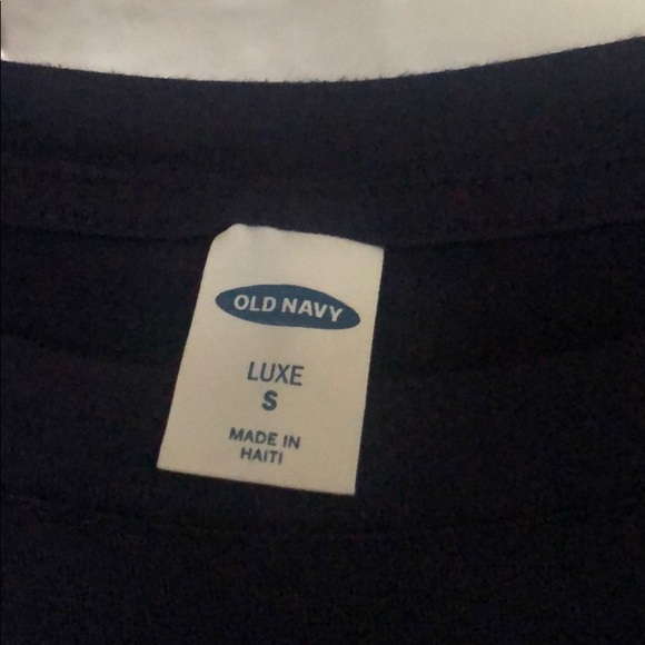 Long sleeve women’s Old Navy top - Picture 1 of 3